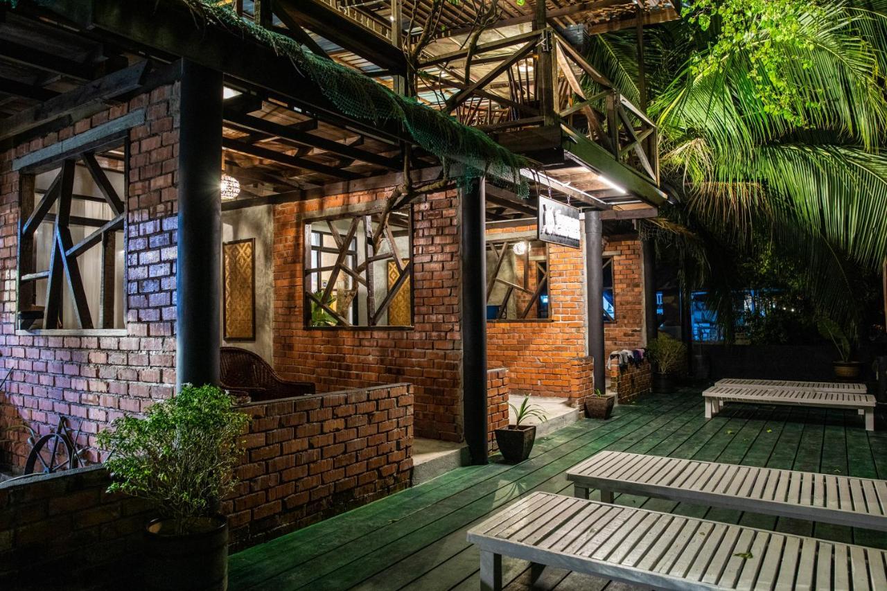 Tioman Cabana Bed & Breakfast Kampong Ayer Batang Kültér fotó